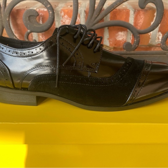 antonio cerrelli Other - Black Oxford Shoes with Matte Finish and Textured Appearance